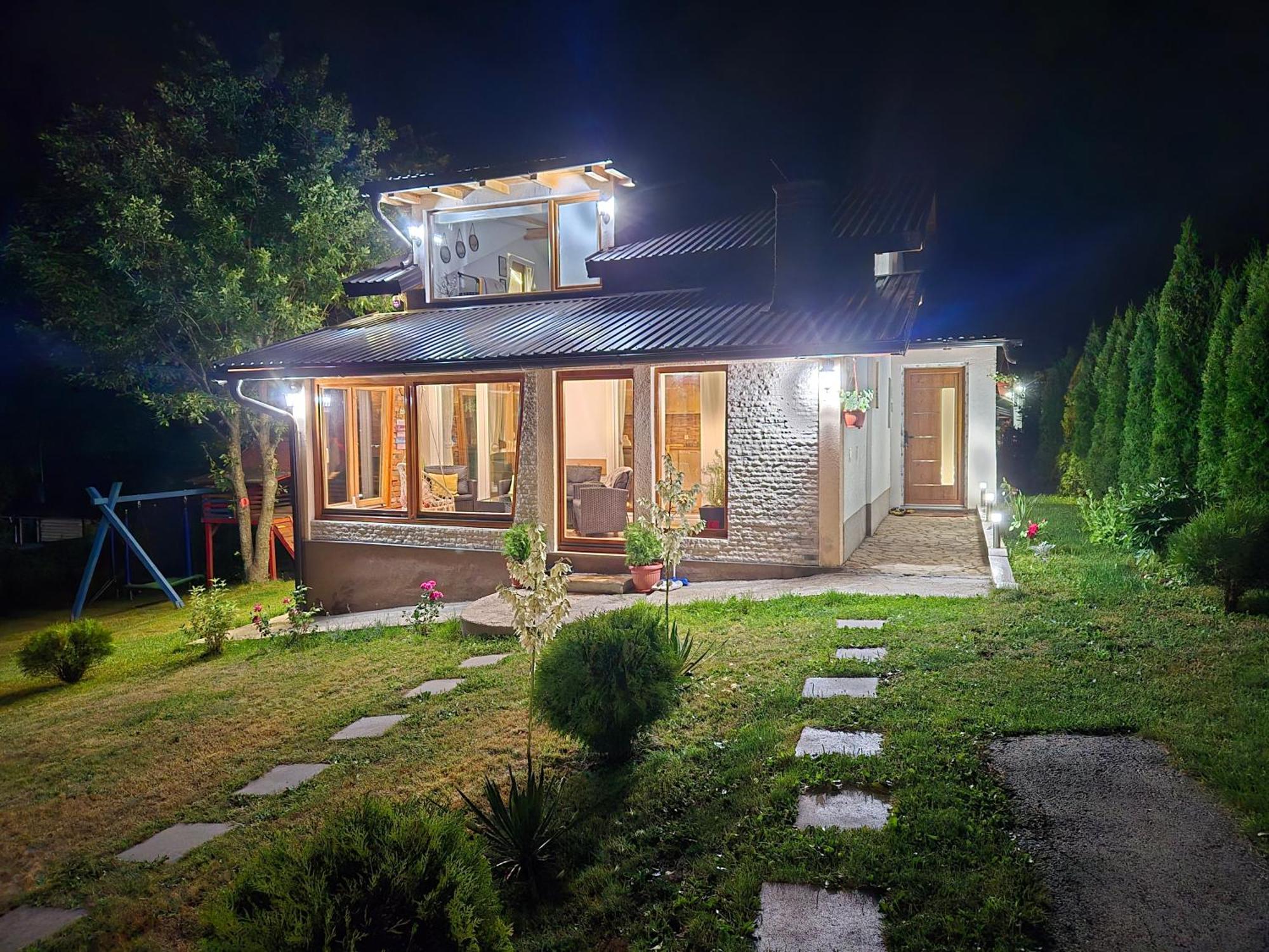 Mountain House Brutusi 17 Bjelasnica Trnovo Bih Exterior photo